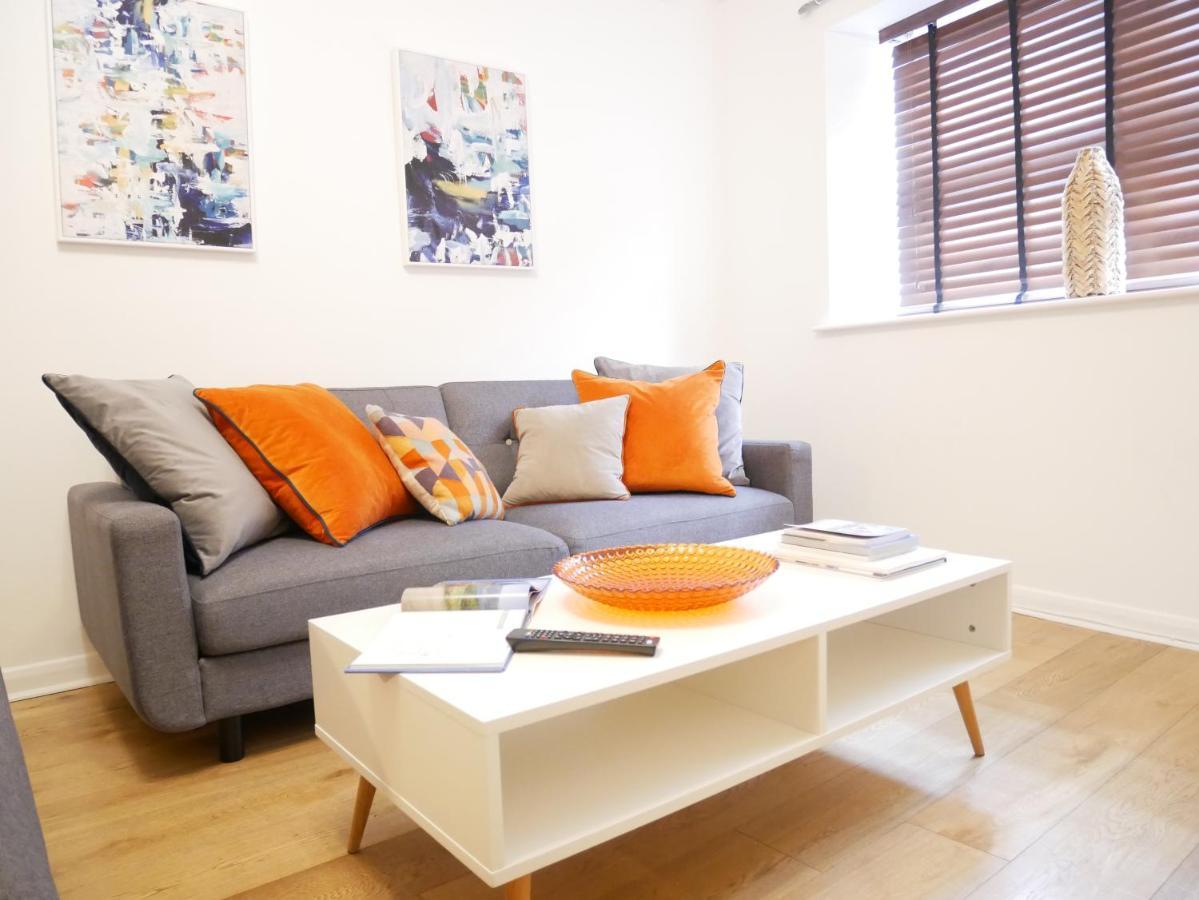 Nordic Suites Ulverston Extérieur photo
