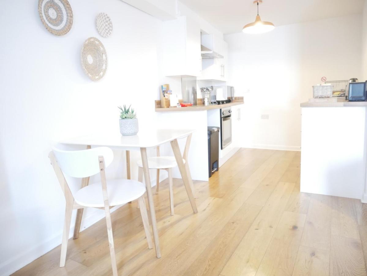 Nordic Suites Ulverston Extérieur photo