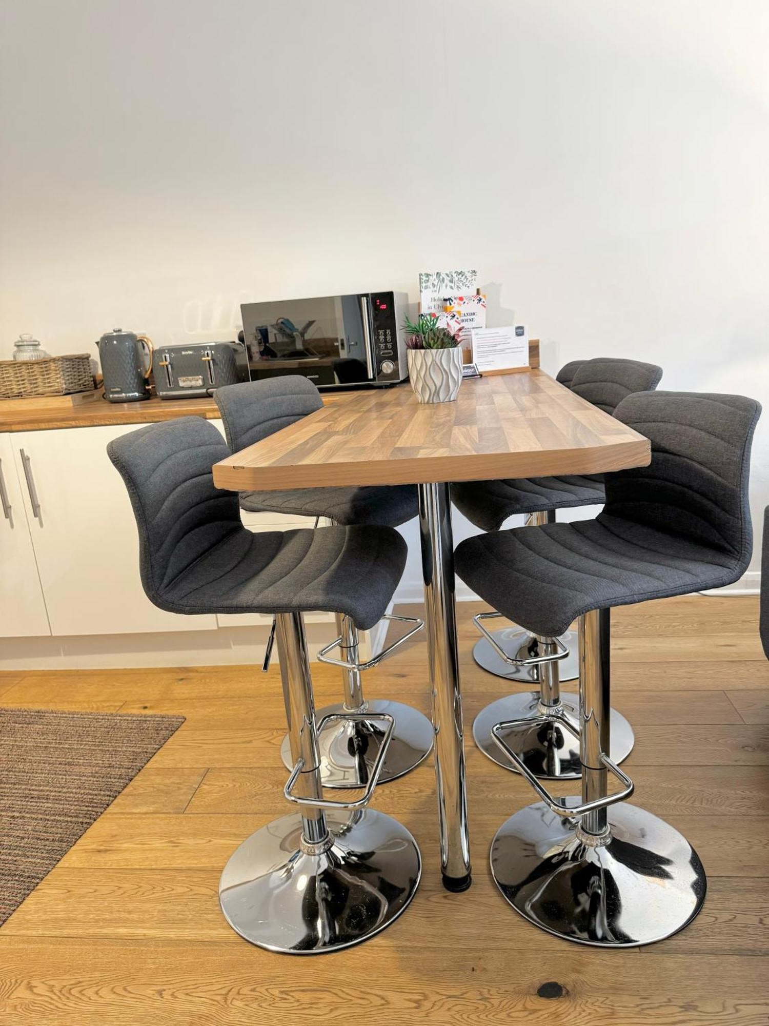 Nordic Suites Ulverston Extérieur photo