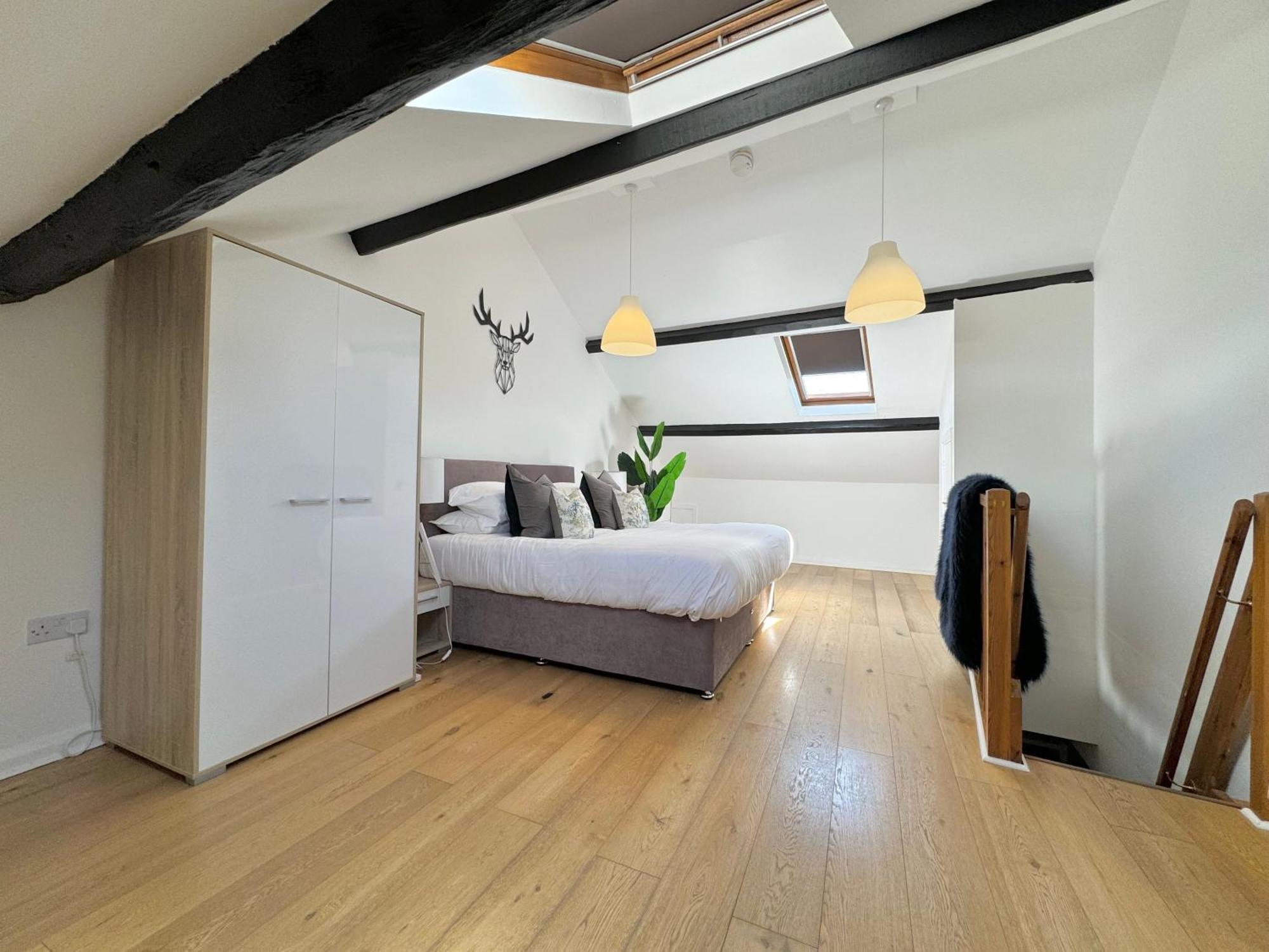 Nordic Suites Ulverston Extérieur photo