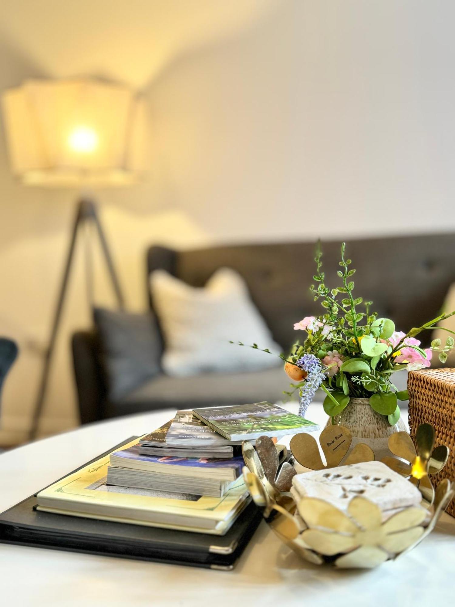 Nordic Suites Ulverston Extérieur photo
